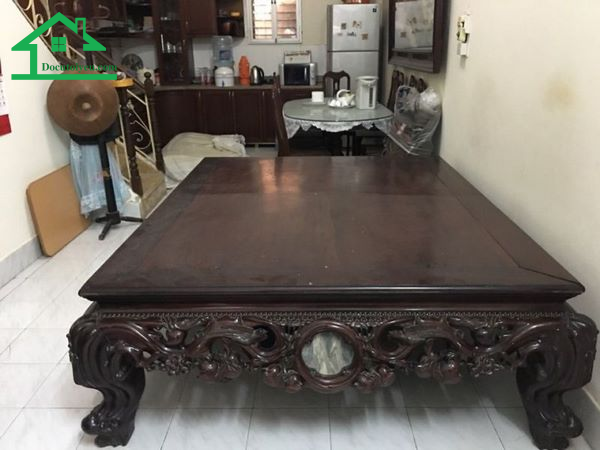 Sập gỗ cũ được ưa chuộng bởi sự tinh tế và sang trọng