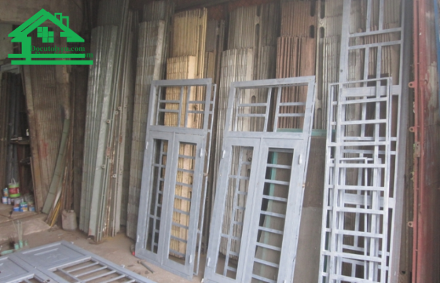 Thu mua cửa cổng cũ tại TpHCM 2