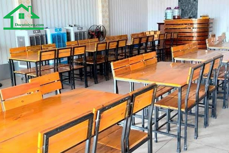 Thu mua do dung nha hang