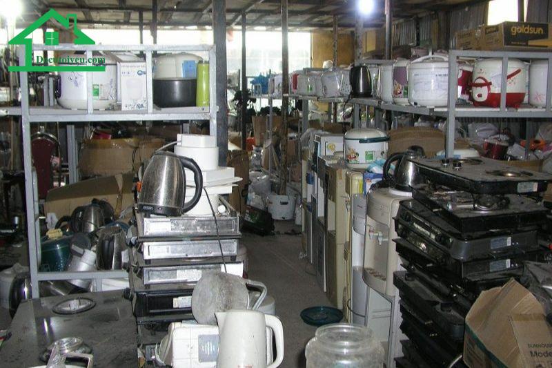 thu mua do cu quan 8