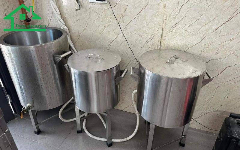 Khách hàng thang lý đồ dùng quán "nồi phờ điện" không dùng đến