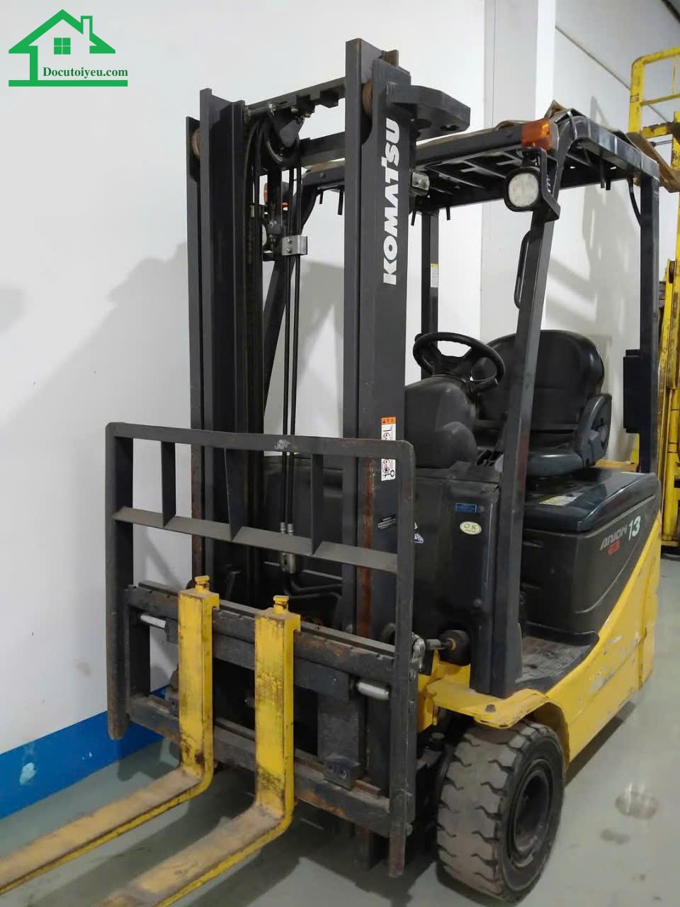 Cách định giá xe nâng cũ chính xác và tránh bị ép giá