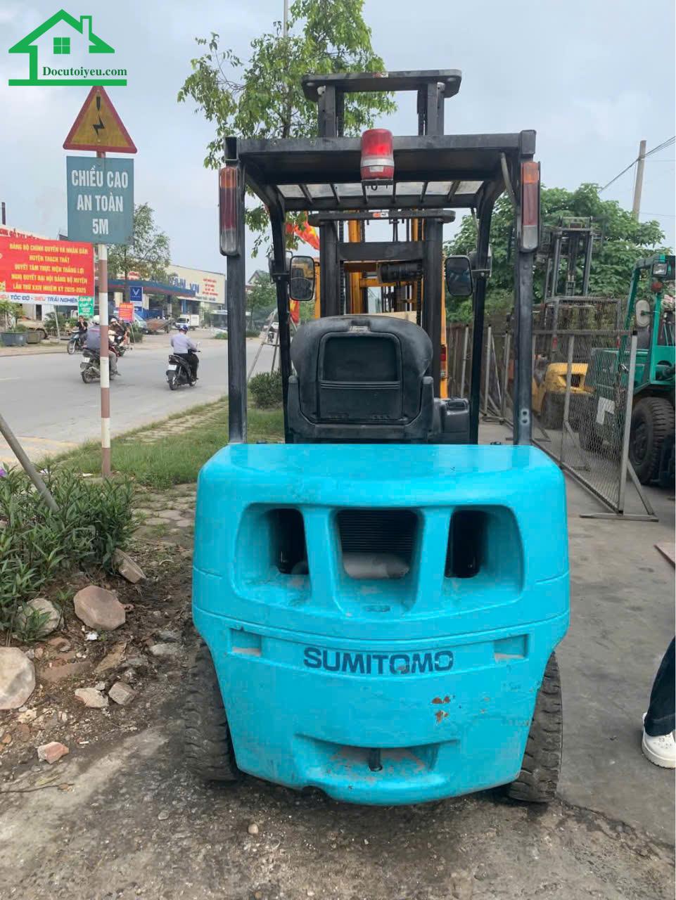 Vì sao nên tìm đơn vị thu mua xe nâng