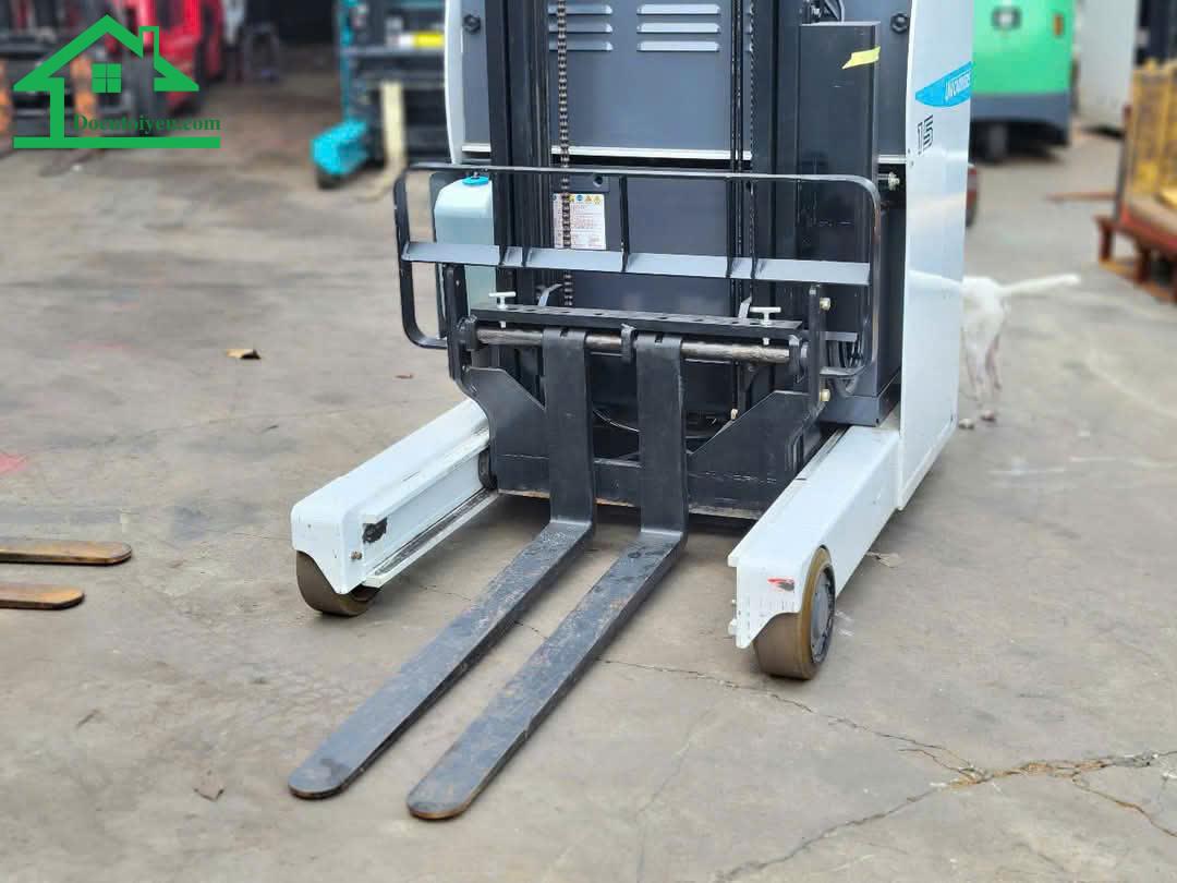 Tại sao nên thanh lý xe nâng cũ thay vì để lại kho?