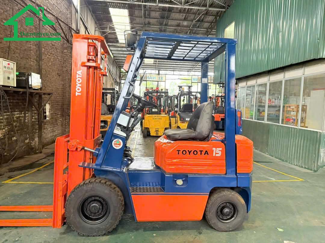 Câu hỏi thường gặp khi bán xe nâng 1 tấn