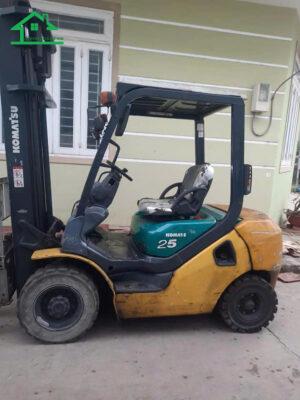 Giá thu mua xe nâng tại Hà Tĩnh phụ thuộc vào những yếu tố nào?