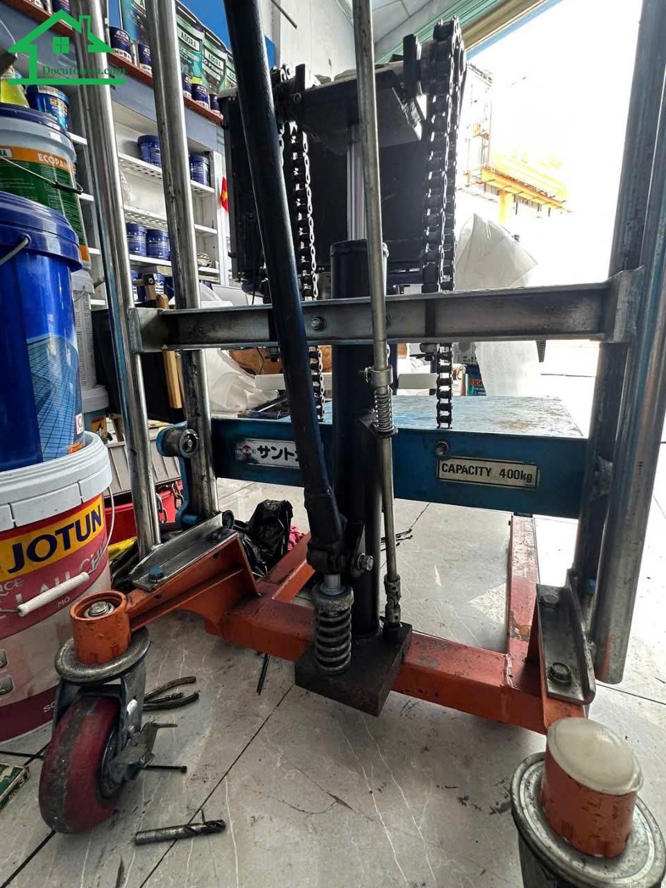 Vì sao nên chọn dịch vụ thu mua xe nâng Komatsu uy tín?